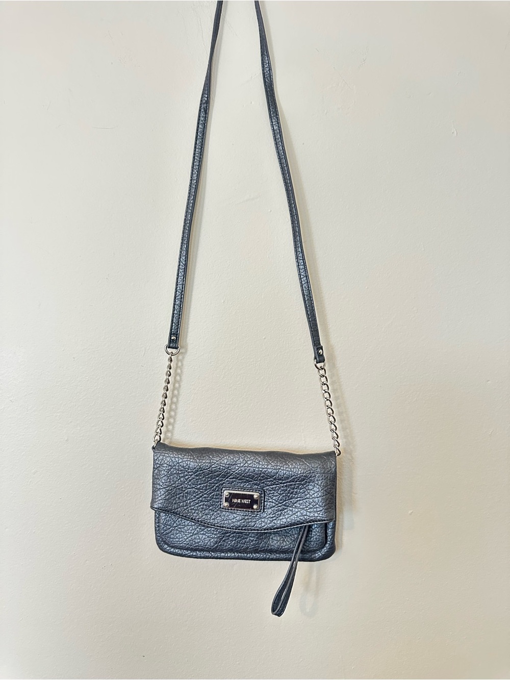 Nine West Metallic Gray Chain-Accent Crossbody